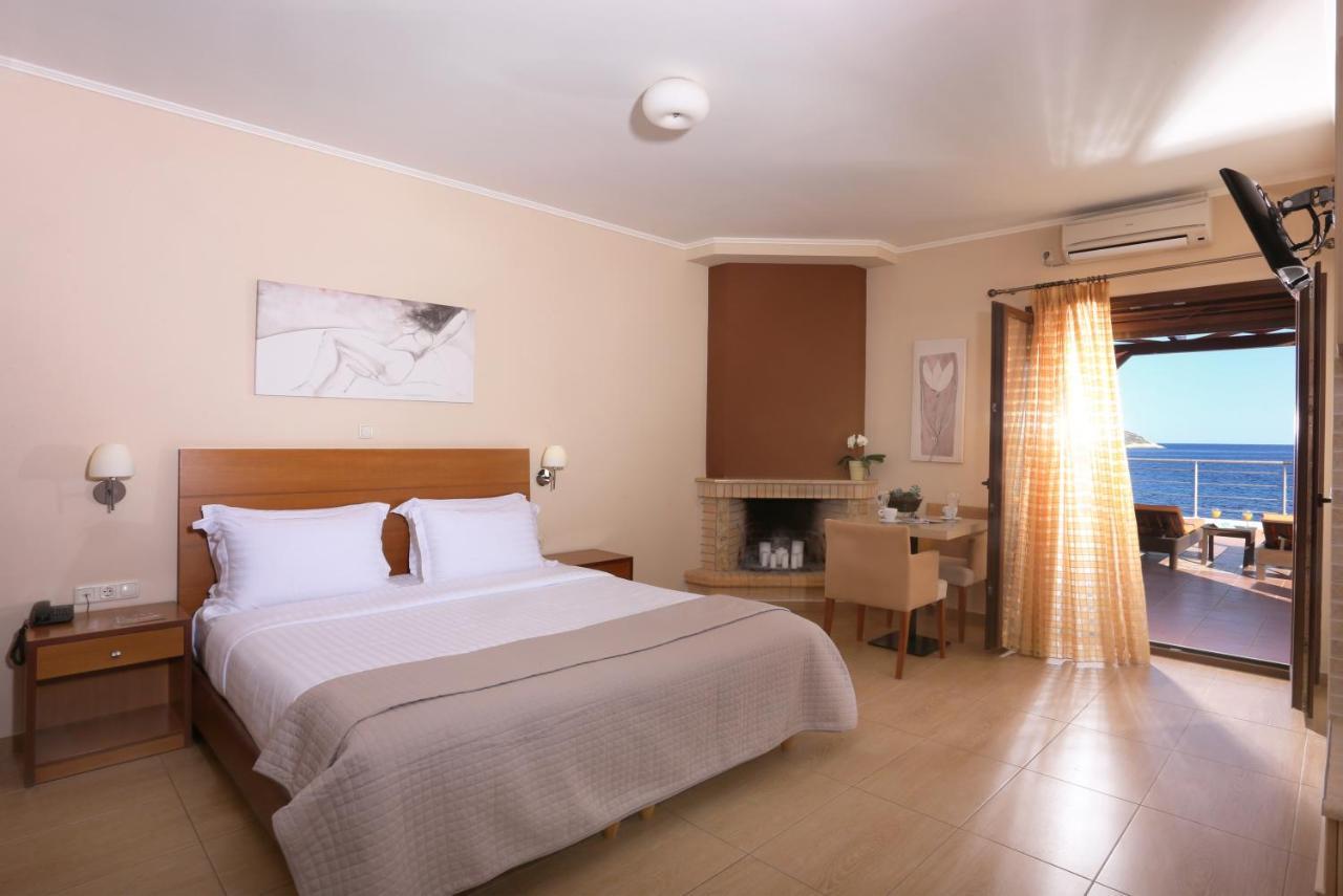 Faros Luxury Suites Маратополис Экстерьер фото
