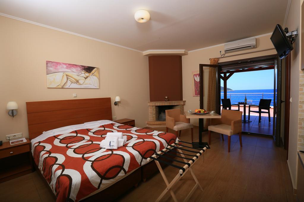 Faros Luxury Suites Маратополис Экстерьер фото